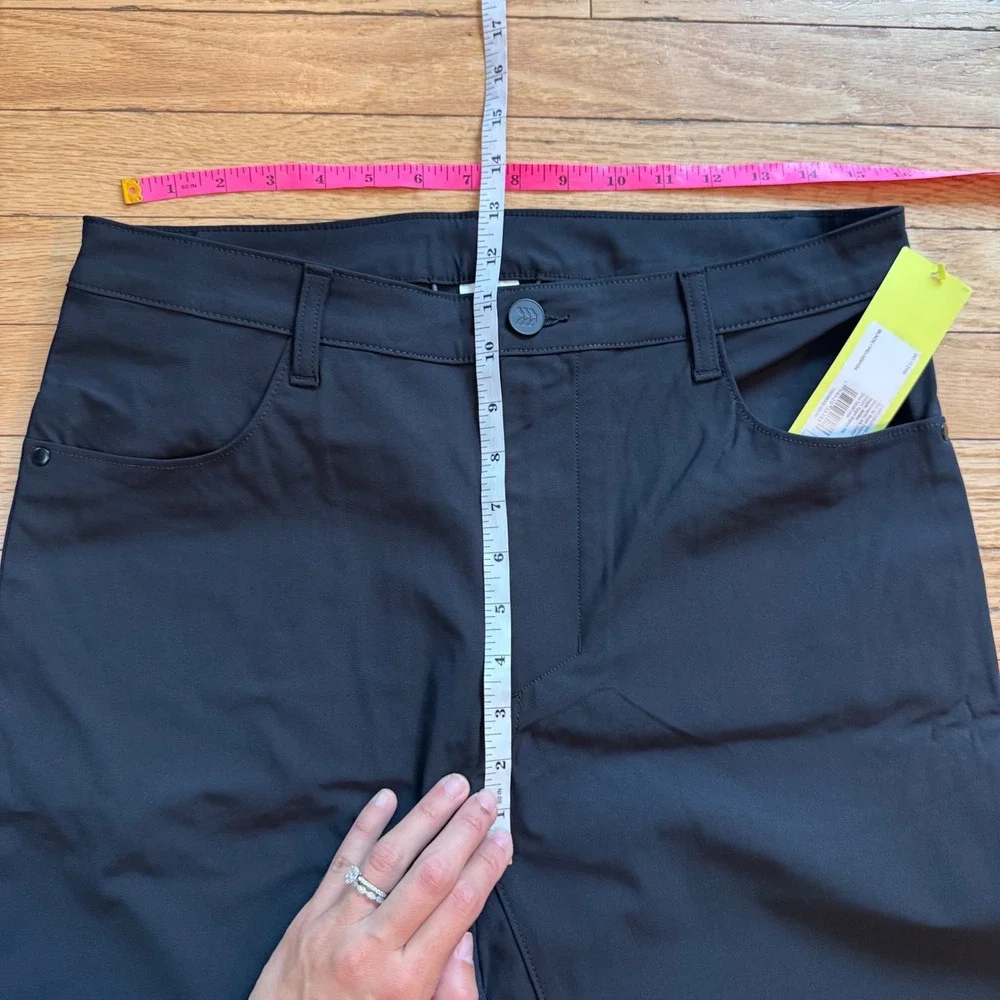 All In Motion Mens 360 Lifestyle Relaxed Fit 5-Pocket Pants Black 32x32 UPF 50+